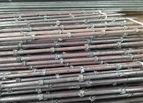 鲁甸隧道钢花管